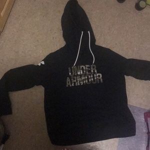 NWOT under armor hoodie